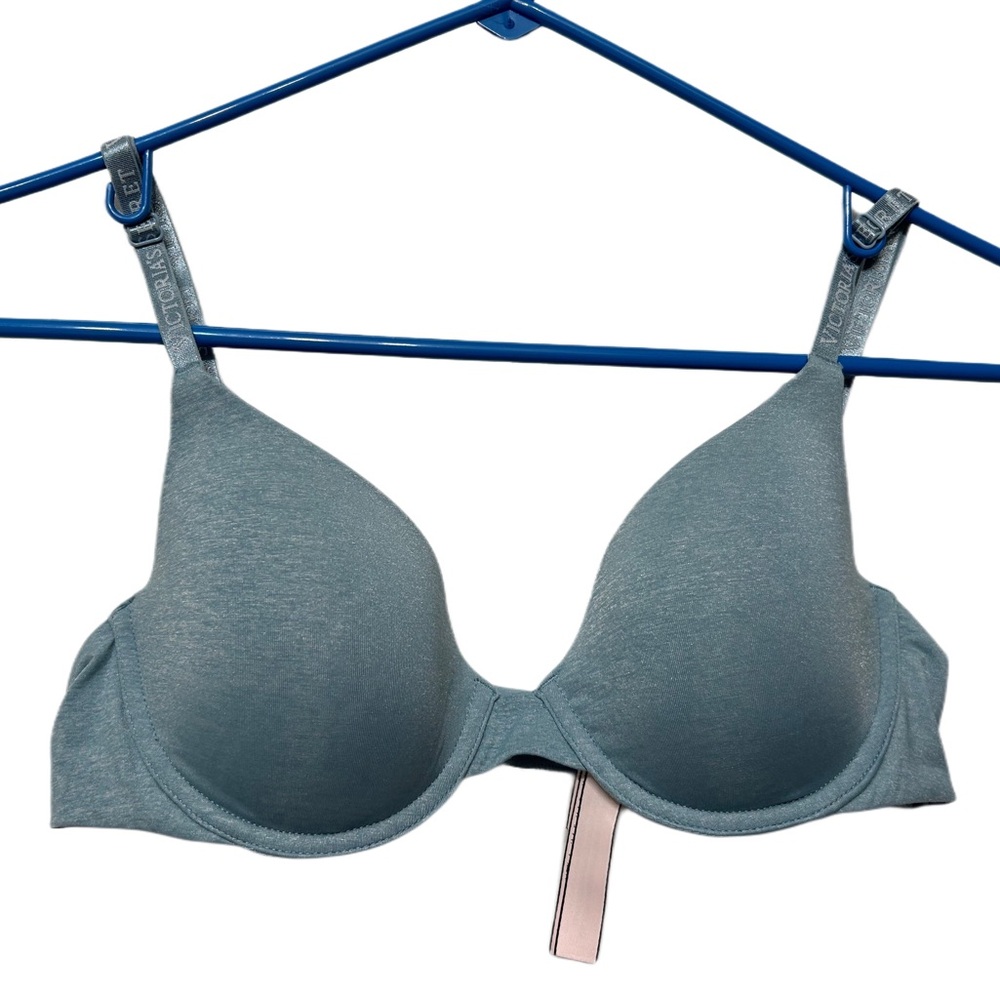 SIZE 34B VICTORIA'S SECRET BRA